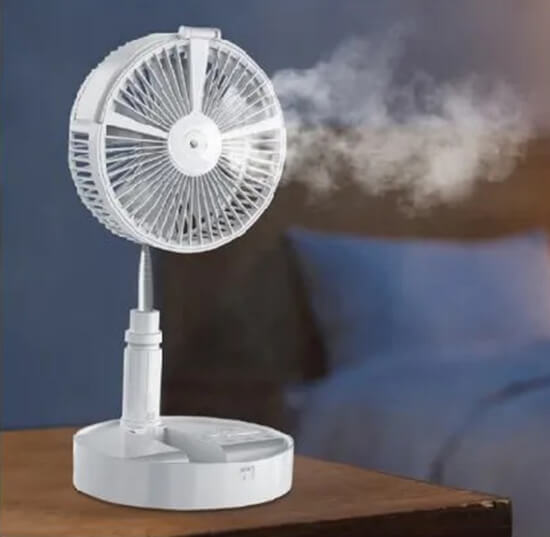 4-Speeds-Adjustable-Stand-Fan-Humidifying-Spray-Portable-Telescopic-USB-Mini-Table-Fan.jpg