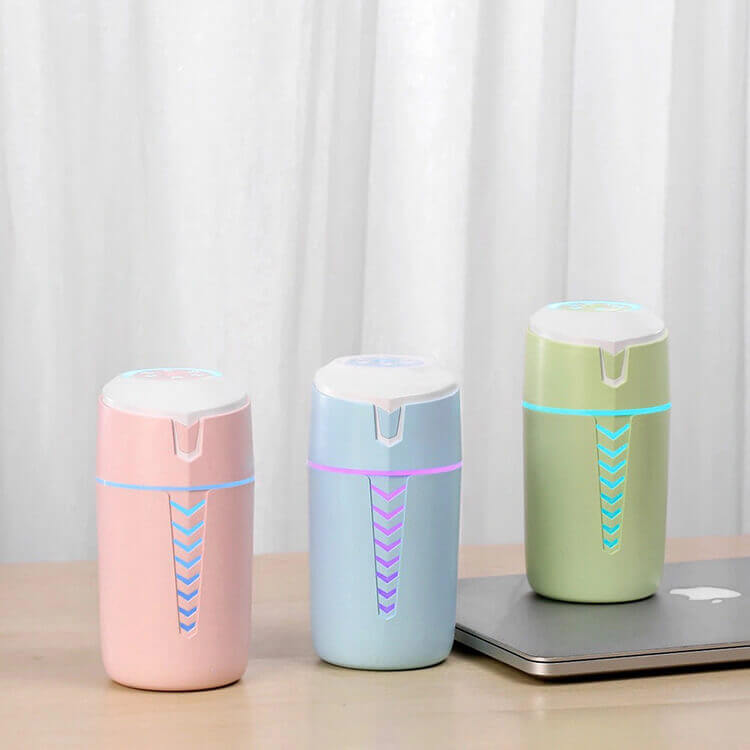 USB-Desktop-Colorful-Cup-Mini-Air-USB-Humidifier-Aroma-for-Desktop (5).jpg