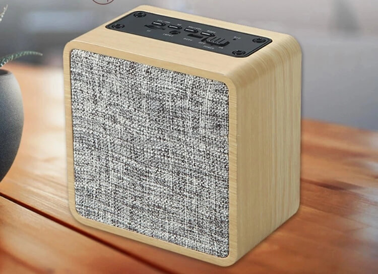 Wooden-Portable-Fabric-Sound-Box-Mini-Wireless-Small-Bluetooth-Speaker-with-TF-Card.webp (3).jpg